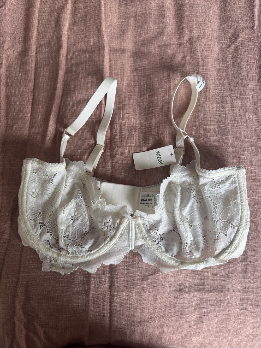 aerie Ivory Floral Lace Underwire Bra